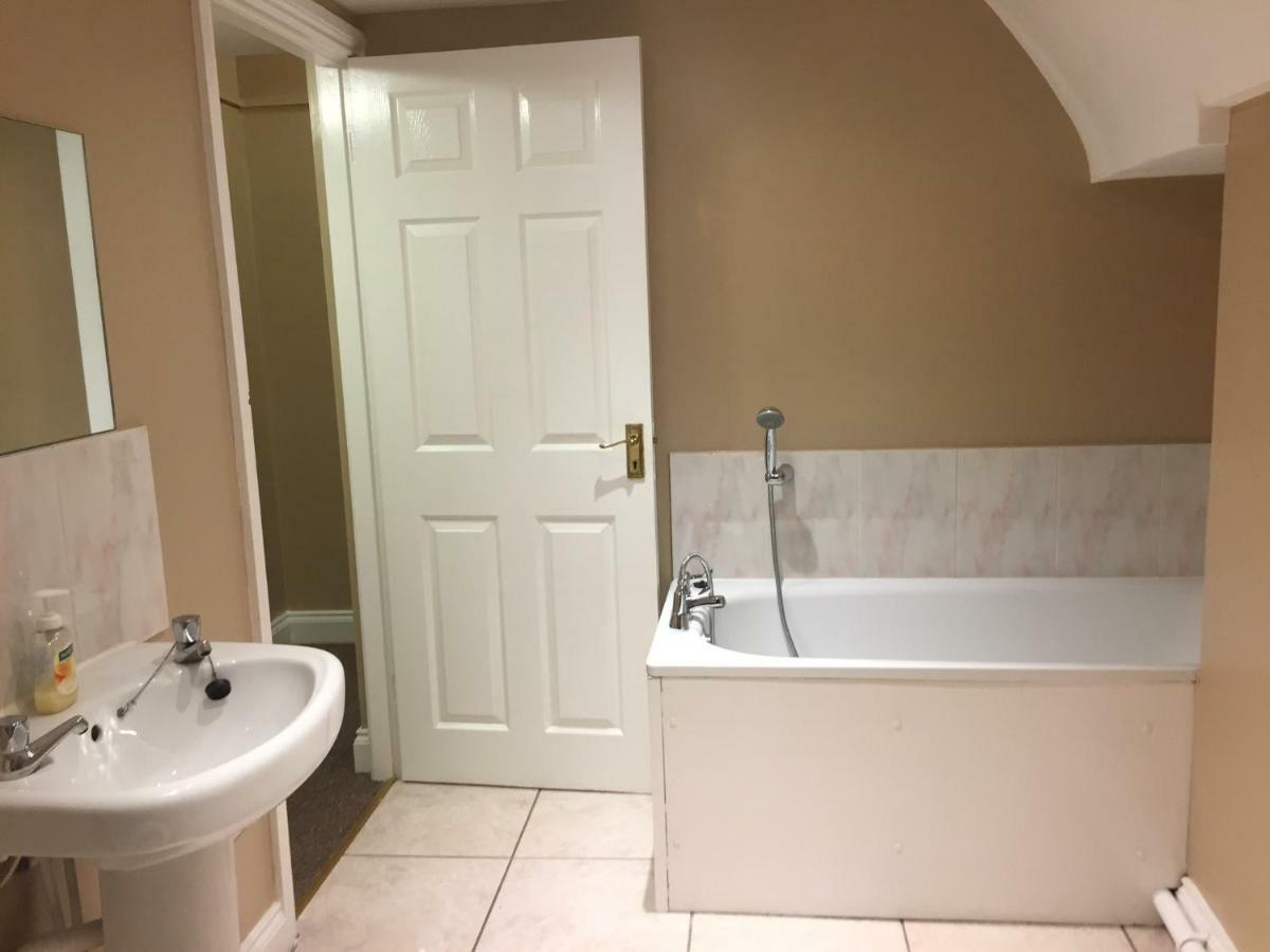 Anfield Accommodation Part Of The Twelfth Man Public House Liverpool Ngoại thất bức ảnh